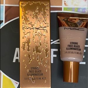 MAC: “Let’s Make Waves” Strobe Face Glaze